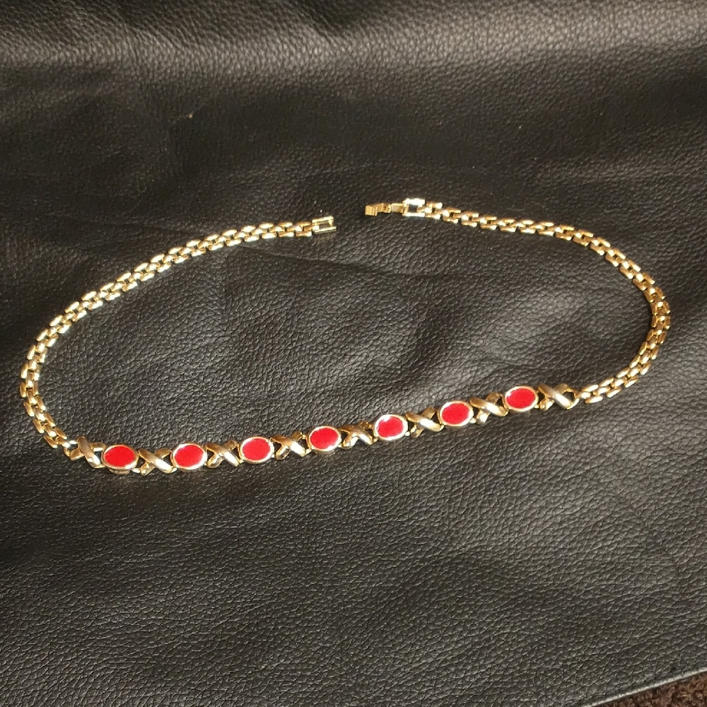 Elegant Gold and Red Women's Necklace